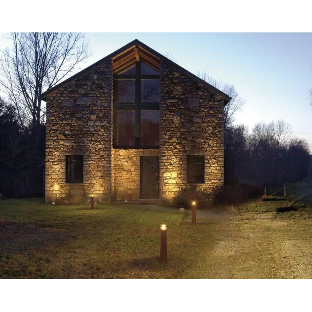 kertepites kerttervezes kertvilagitas rozsda corten korten acel vizallo kulteri design modern kerti industry ipari kerti allolampa lampa.jpg